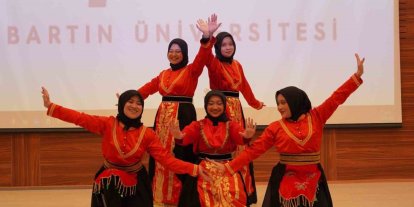 BARÜ’de farklı kültürler bir araya geldi