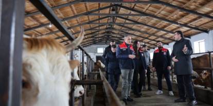 İl Tarım ve Orman Müdürü Aydın’dan Susuz’da Hayvancılık İşletmesi Ziyareti