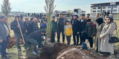 Sur olaylarında şehit düşen kolluk kuvvetleri için Diyarbakır’da fidan dikildi