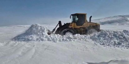 Varto’da 25 köy yolu ulaşıma kapandı