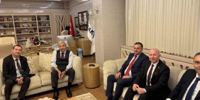 Türkiye’nin ilk serebral palsili uzay mühendisi Karakaş, Konukoğlu’nu ziyaret etti