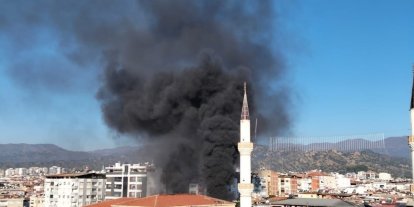 Nazilli’de eski kütüphane binasında yangın