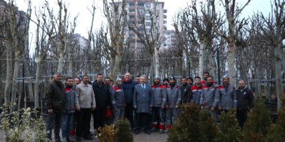 Melikgazi Belediyesi, yeni ağaçlarla nefes olmaya devam ediyor
