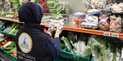 Kartepe’de marketlerde fahiş fiyat ve etiket denetimi yapıldı