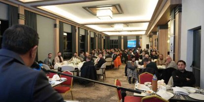 Sarıkamış’ta ortak akıl buluşması: Kars TSO üyeleriyle bir arada