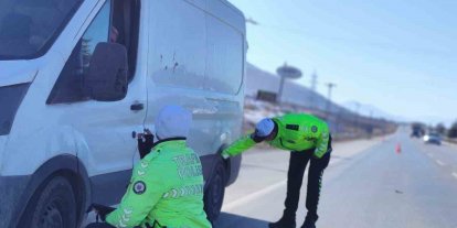 Kahramanmaraş’ta kış lastiği uygulaması