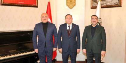 Ak Parti Heyetinden Kars Valisi Polat’a Ziyaret