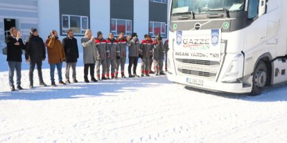 Melikgazi’nin yardım tırı dualarla Gazze’ye uğurlandı