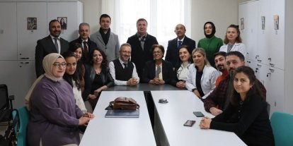 Vali Aydoğdu, öğretmenlerin emeklerine teşekkür etti