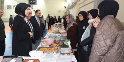 Tercan’da Gazze’ye destek için hayır çarşısı düzenlendi