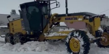 Adıyaman’da karla mücadele aralıksız sürüyor