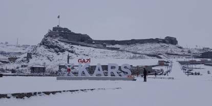 Kars'ta uçak seferleri iptal
