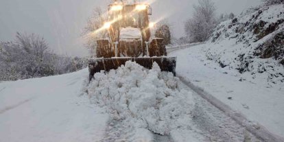 Ordu’da karla mücadele: Kardan kapanan 510 mahalle yolu ulaşıma açıldı