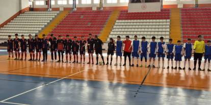 Kars’ta Okul Sporları Gençler Futsal İl Birinciliği Tamamlandı