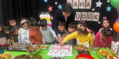 Kaymakam Kahraman, Ertuğrul Gazi Anaokulu’nu ziyaret etti