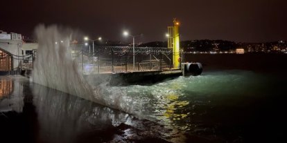İstanbul’da sabah saatlerinde kuvvetli rüzgar etkili oldu