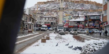 Bayburt’a kar geliyor