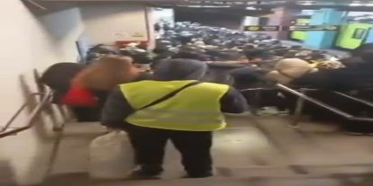 Tellere takılan poşet, Bursa’da binlerce kişiyi yolda bıraktı