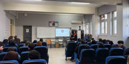 Jandarmadan lise öğrencilerine siber farkındalık eğitimi