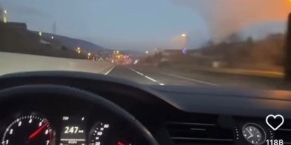 Otoyolda 250 kilometre hız yaptı, o anları paylaşınca yakalandı