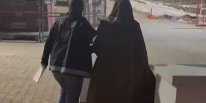 Kumlu’da hapis cezası ile aranan kadın şüpheli yakalandı