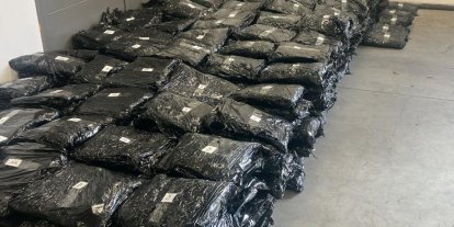 Türkiye’ye sokulmak istenen 739 kilo esrar sınırda yakalandı