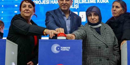 Tunceli’de 875 sosyal konutun kura çekimi gerçekleşti