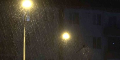 Aksaray’da şiddetli yağmur etkili oldu