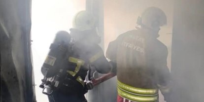 Hatay’da alevlere teslim olan konteyner kullanılamaz hale geldi