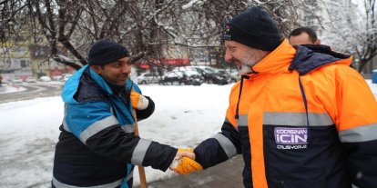 Başkan Çolakbayrakdar: "Bereketle gelen kar yağışına karşı çalışmalar aralıksız sürüyor"