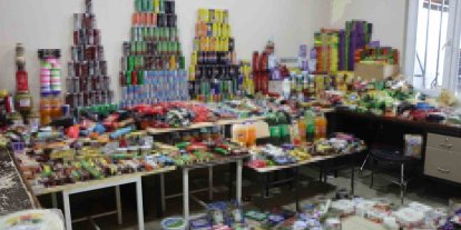 Şanlıurfa’da 1 buçuk milyon TL’lik tarihi geçmiş ürünler ele geçirildi