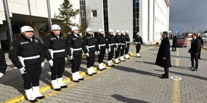 Eskişehir Valisi Aksoy, emniyet teşkilatı ile vedalaştı