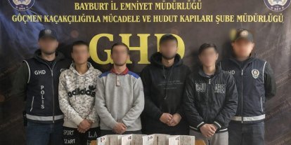 Bayburt’ta 8 düzensiz göçmen yakalandı