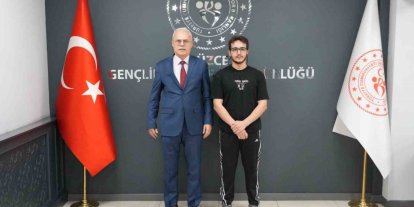 Türkiye Şampiyonu sporcuya tebrik