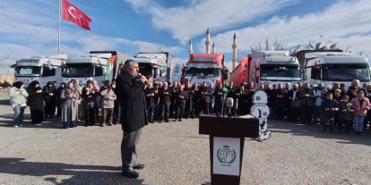 Şanlıurfa’dan Gazze’ye 6 tır insani yardım malzemesi gönderildi