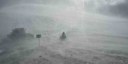 Trabzon’un yükseklerinde kar fırtınası etkili oluyor