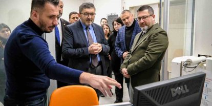 BŞEÜ Rektörü Kaplancıklı araştırma merkezlerinde incelemelerde bulundu