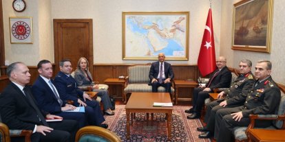 Milli Savunma Bakanı Güler, ABD Büyükelçisi ve Suriye Özel Temsilcisi Barrack’ı kabul etti