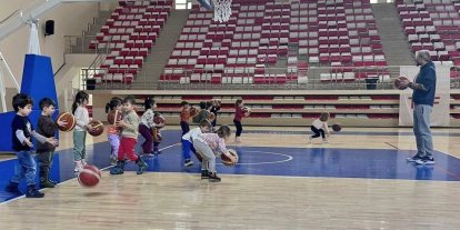 Eskişehirli miniklerin spor keyfi