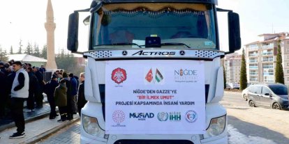 Gazze için tek yürek olan Niğde’den yardım tırı yola çıktı