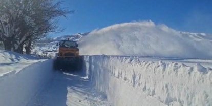 Tunceli’de  Yüzlerce köy yolu ulaşıma açıldı, 43’ünde çalışmalar sürüyor