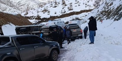 Hakkari’de trafik kazası: 2 yaralı