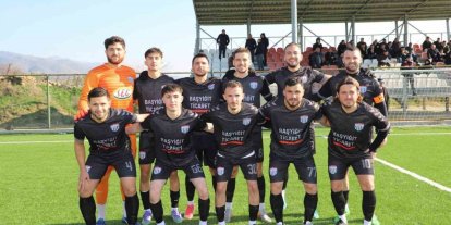 Selendi Belediyespor şampiyonluğa koşuyor