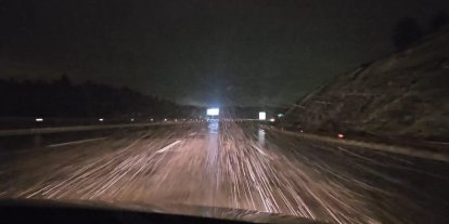 İstanbul’da gece saatlerinde yağması beklenen kar aralıklarla etkisini gösterdi