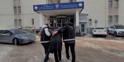 ’Uyuşturucu madde ticareti yapmak’ suçundan aranan şahıs yakalandı