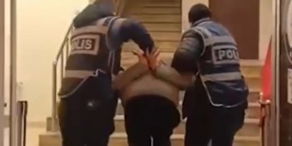 Vatandaşı kart bilgileriyle dolandıran şahıs yakalandı