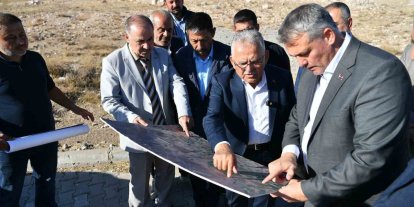 Kayseri Büyükşehir’den kırsala 108.9 milyon TL’lik kilitli parke yatırımı