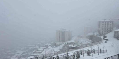 Kahramanmaraş’ta 61 yol ulaşıma kapandı