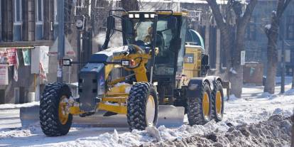 Kars’ta karla mücadele çalışmaları sürüyor