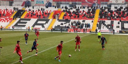 24Erzincanspor Altınordu’yu 2-0 mağlup etti